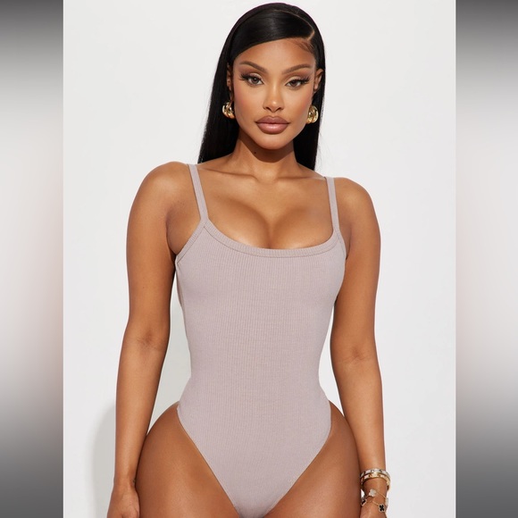 Elaine Snatched Bodysuit - Sand - Picture 1 of 7